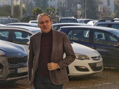 БСП и ИТН връщат служебния кабинет в ръцете на президента