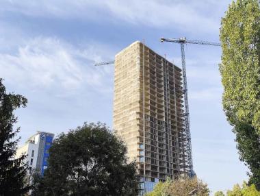 Вечерни новини: Хаос със сградите без Акт 16; Американска верига пицарии влиза в България