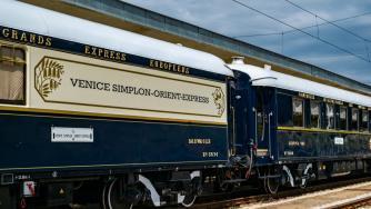 Около света с луксозен влак: 59-дневно приключение минава през 12 държави