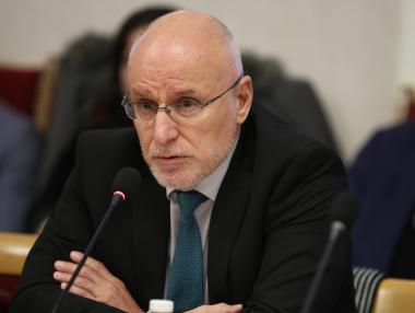 Управителят на БНБ – служебен премиер само след оставка