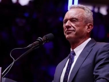 Антиваксър става здравен министър на САЩ: Кой е Робърт Ф. Кенеди