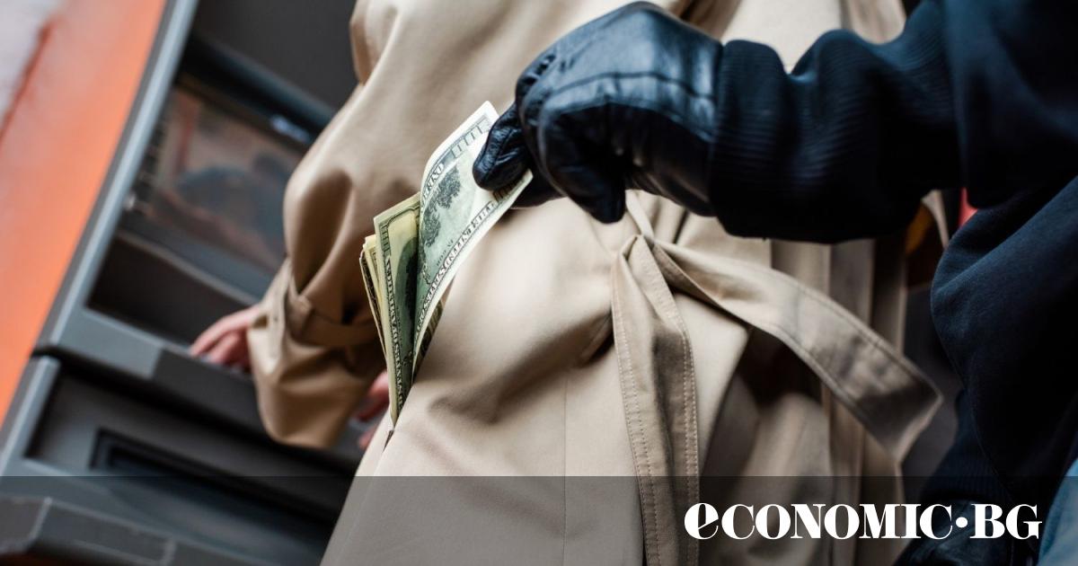 Какво се случва, ако установим, че две фирми са се