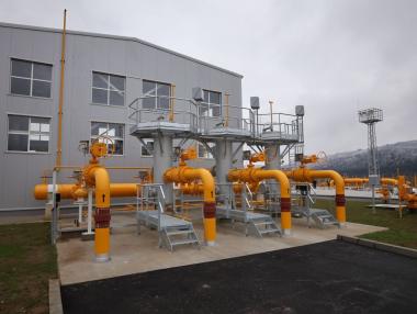 Вечерни новини: Край с транзита на руски газ през България?; България гони инвеститорите
