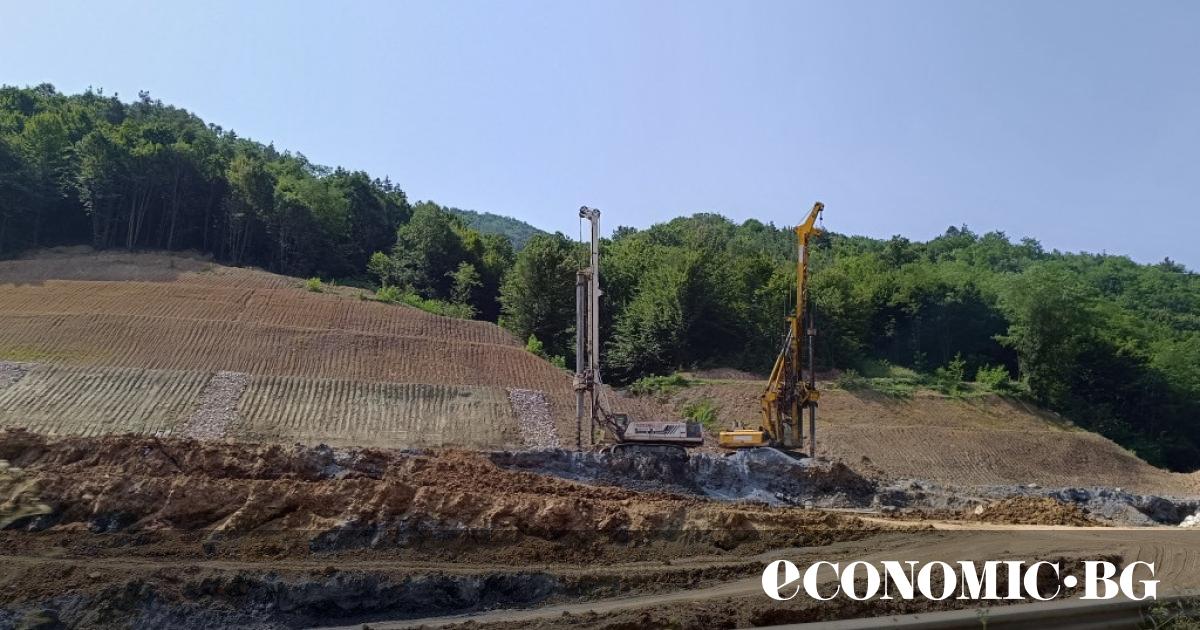 Отсечката между Мездра и Лютидол, която е част от скоростния