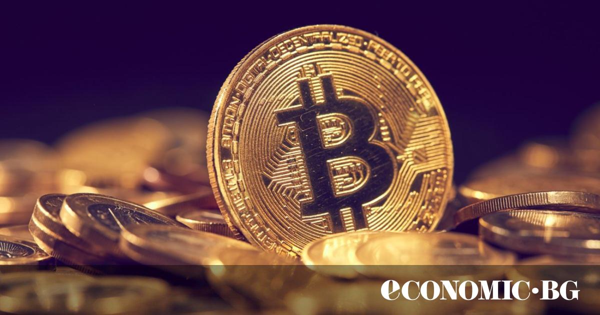 Цената на биткойн продължава да се отдалечава от психологическия праг