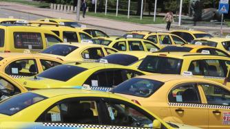 КЗК търси картел в офиса на Асоциацията на българските застрахователи