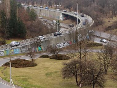 Поне 140 хил. коли остават извън центъра на София