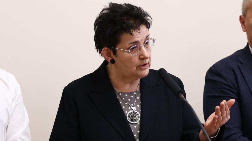 Slight improvement: Modest revenue growth shrinks the Bulgarian state budget gap