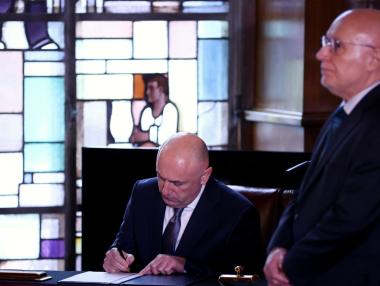 Вечерни новини: Каримански стана член на УС на БНБ; Колко похарчихме за Черен петък?