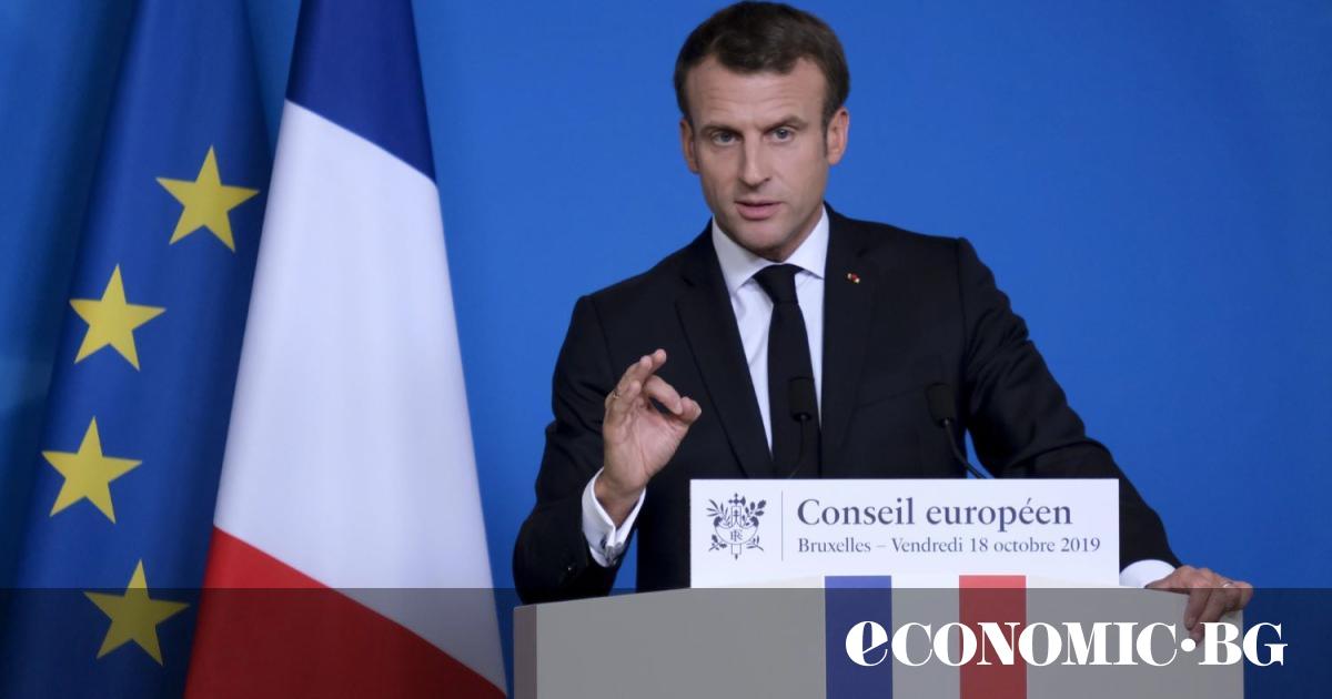 Френските депутати гласуваха за свалянето на премиера Мишел Барние в