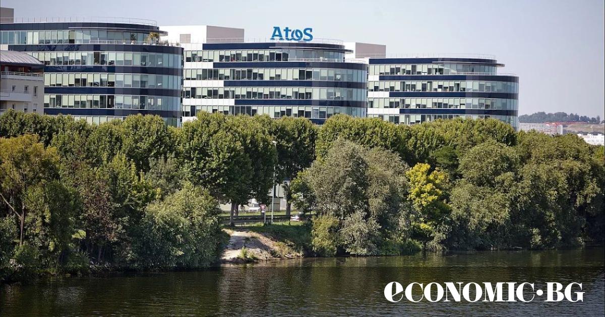 Акциите на водещата френска IT компания Atos се сринаха с
