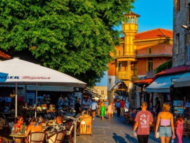 Призрачните градове на Гърция: Заплашена ли е страната от демографска криза?