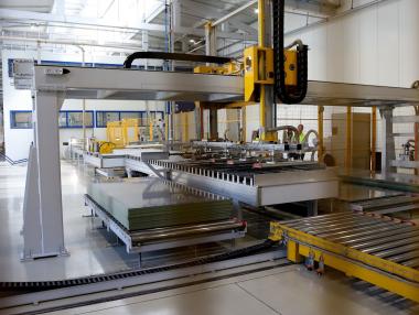 Октомври ограничи спада на българския износ до 3.1%