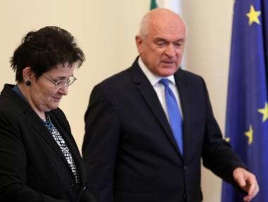 Въпреки многото критики кабинетът внесе в НС спорния проектобюджет за 2025 г.