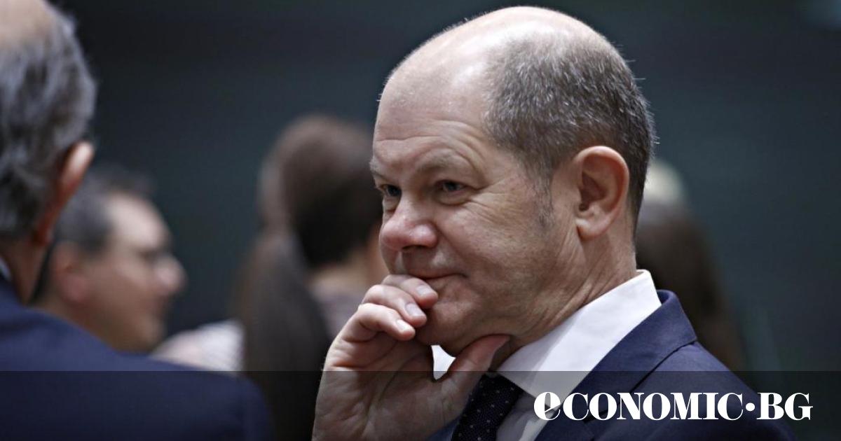 Германският канцлер Олаф Шолц загуби вот на доверие в парламента,