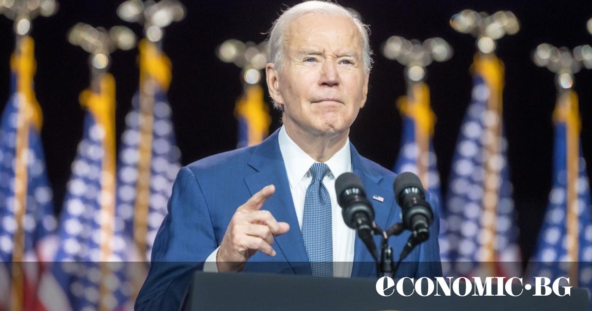 Администрацията на президента Джо Байдън ще опрости студентските заеми на