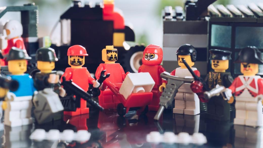 Lego е във вихъра си и поддържа растежа на индустрията на играчките