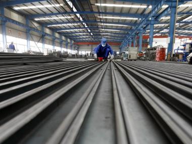 Inflation in Bulgarian business services sector remains high