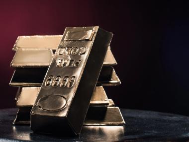 Уолстрийт очаква златото да поскъпне още през 2025 г.