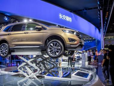 Какво означава доминацията на Китай при електромобилите за Европа и климата