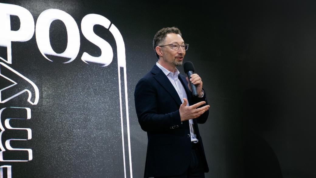 myPOS купува френска компания и наема 130 нови служители в България