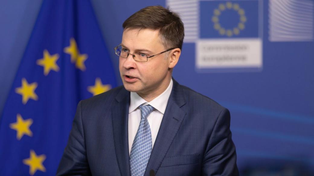ЕС ще отговори „пропорционално“ на американските мита