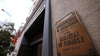 МФ вече може да преведе субсидиите на общините