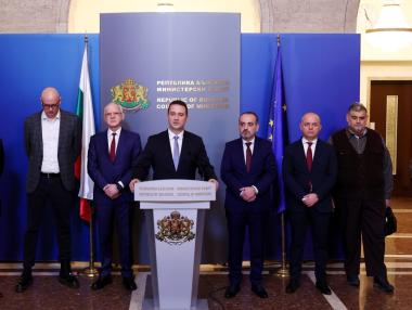 Кабинетът реши компенсациите за ток на бизнеса да действат до март