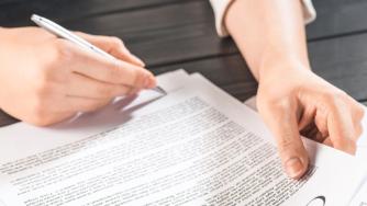 Самоосигуряващите се разполагат с дни да променят вида на осигуряването си