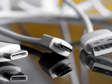Какви са ползите от универсалното зарядно устройство USB-C за потребителите?