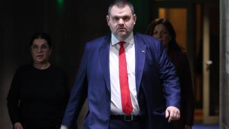 Вечерни новини: Пеевски настоява държавата да купи „Лукойл Нефтохим“; София е с нов главен архитект