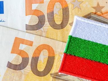 Вечерни новини: Дефицитът за 2024 г. отдалечава еврото; НЕК избра кой да ремонтира ВЕЦ „Тешел“