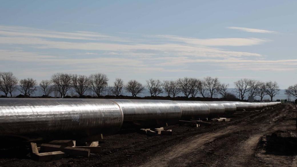 Словакия вече получава руски газ през България