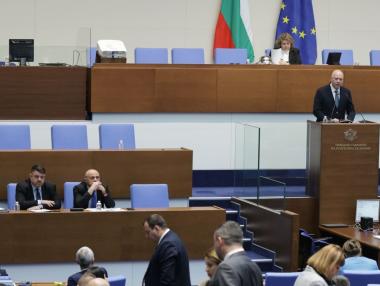 Премиерът отхвърли категорично идеята на Пеевски за контрол на цените