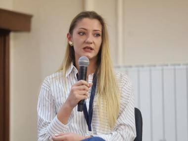 Трендът на пазара на труда: Охлаждане при търсенето и „внос“ на работници