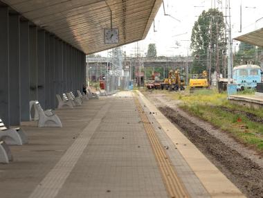 Вечерни новини: НКЖИ с поръчки за 950 млн. лв. тази година; Дисбалансите на имотния пазар се увеличават