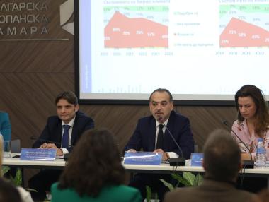 „Приравняване на законните към незаконните“: БСК е против пълната забрана на вейповете