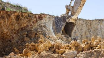 Украинските редки метали, до които САЩ, ЕС и Русия искат достъп