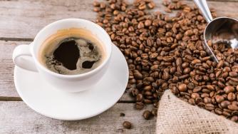 Кафето е в „перфектна ценова буря“ – поскъпването ще се усеща все повече