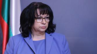 Теменужка Петкова също залага съмнително големи приходи в бюджета си