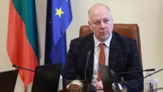 Желязков: Започваме 2025 г. с дефицит от 10 млрд. лева