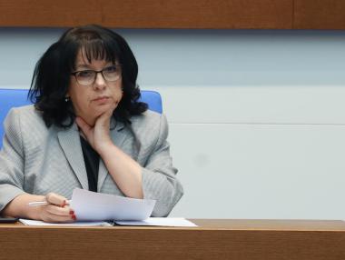 Седмични новини за финанси: Петкова разчита на феноменални ДДС приходи, дивидент и такси