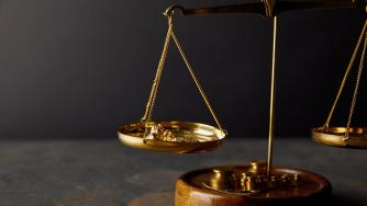 По колко злато се пада на всеки човек по света? (графика)