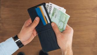 Вечерни новини: България не покрива критерия за еврозоната; Почти никой не харесва бюджета на Петкова