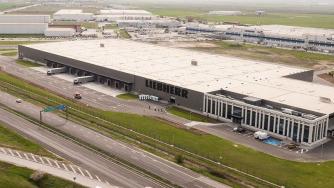 Германската Liebherr мести част от производството си в България