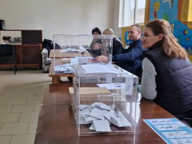 ЦИК ще брои отново всички бюлетини от парламентарните избори