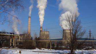 Проучване: Перничани приемат климатичните промени за опасност и искат повече ВЕИ