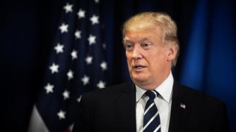 Тръмп прави английския официален език в САЩ