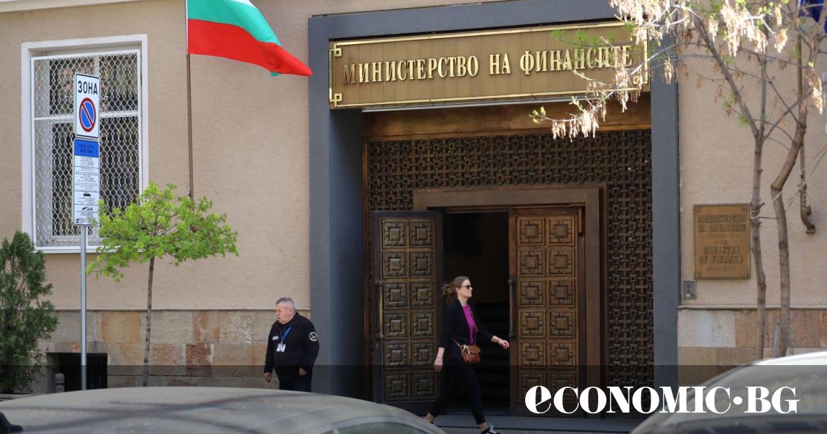 През 2024 г. Румъния прескочи границата от 50% държавен дълг,