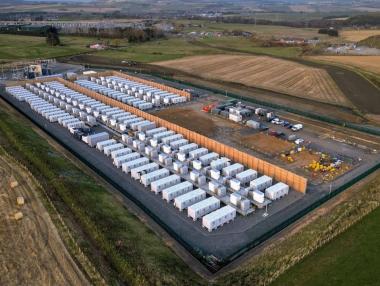 Заработи най-голямата батерия за съхранение на енергия в Европа